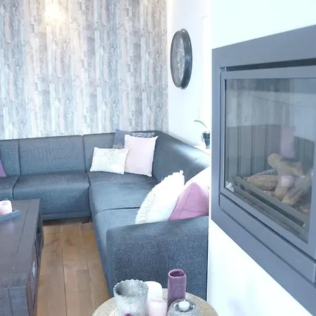 Aparthotel Trendy By Urban Home Stay Apartment